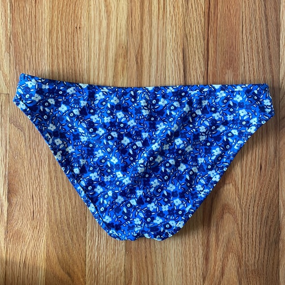 Aerie Small Cobalt Blue with Flowers Swim Bottoms - Picture 5 of 6